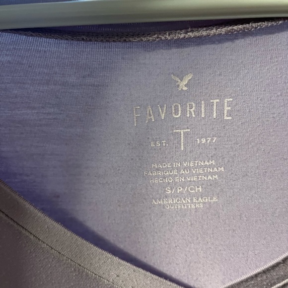 American Eagle Outfitters t-shirt - Picture 3 of 5